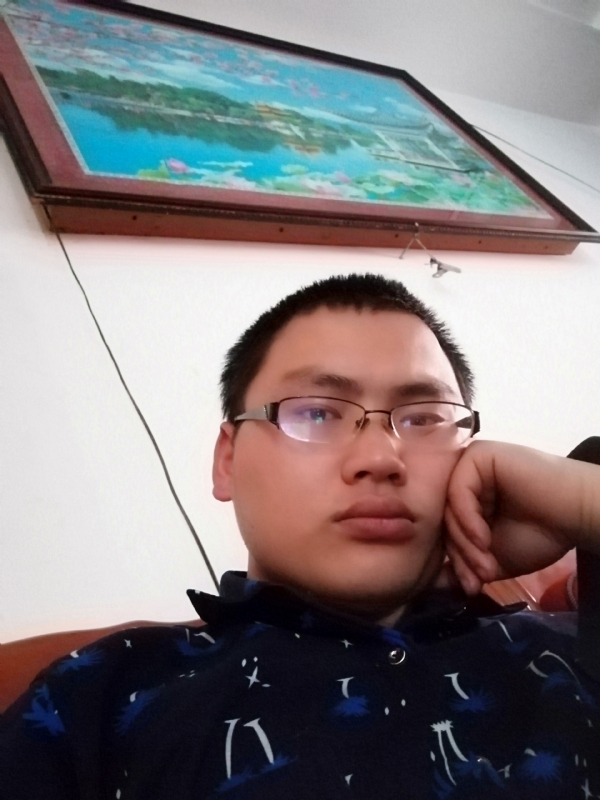 90男孩的第一张照片--福安相亲网