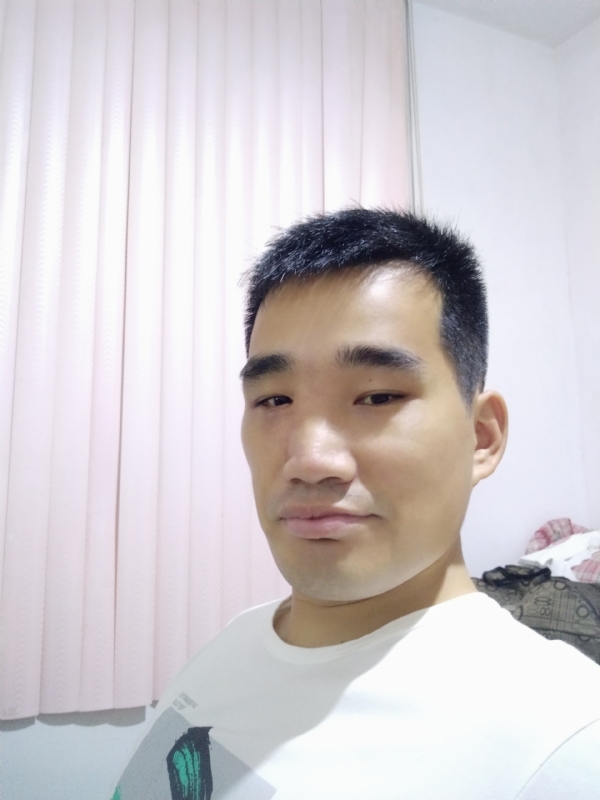大男孩的第一张照片--福安相亲网