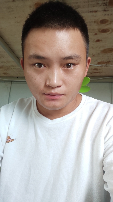 水里面的云呀的第一张照片--福安相亲网