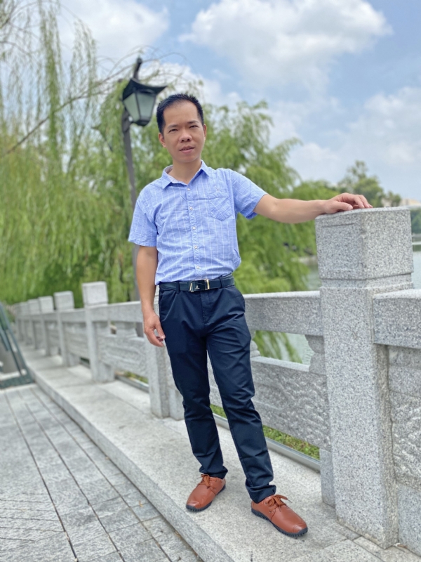 奇峰向阳的第一张照片--福安相亲网