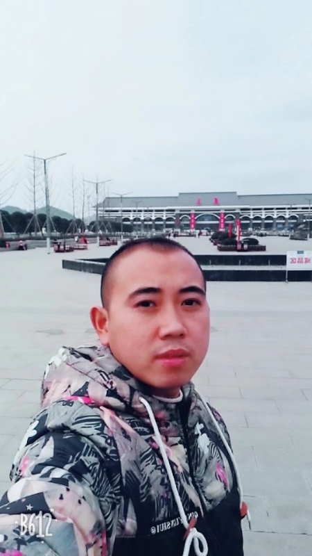 爱相随的第一张照片--福安相亲网