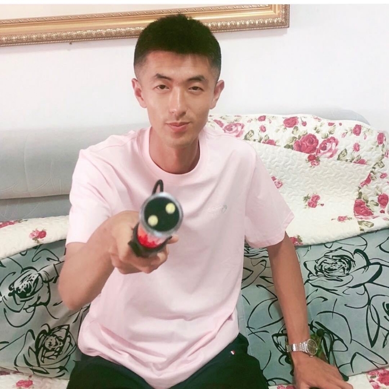 转身留下孤独的她的第二张照片--福安相亲网