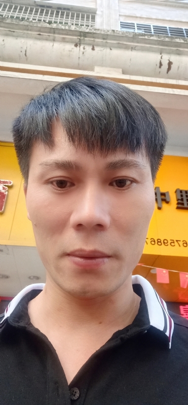 笑看人生的第一张照片--福安相亲网