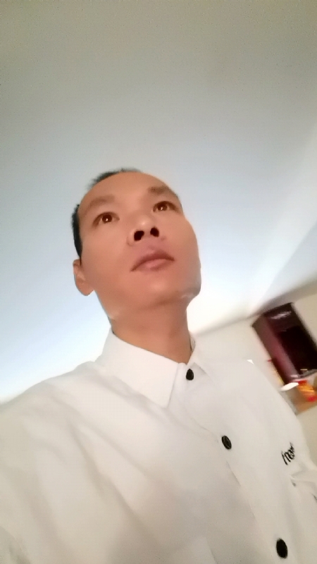 只影向谁去的第五张照片--福安相亲网