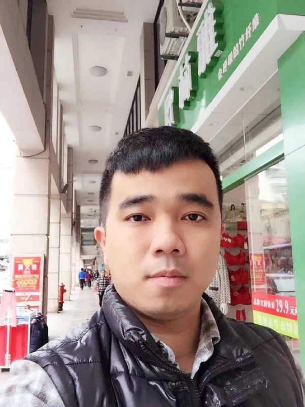 小小怪兽的第一张照片--福安相亲网