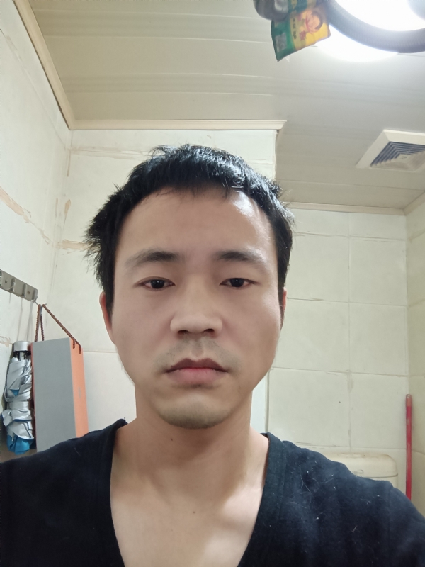 守望天空的第一张照片--福安相亲网