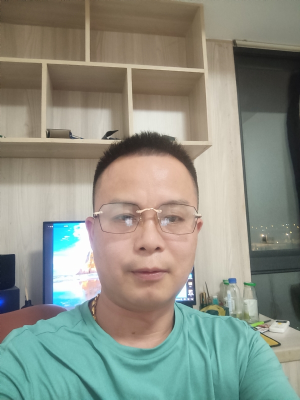 逍遥霸道的第一张照片--福安相亲网